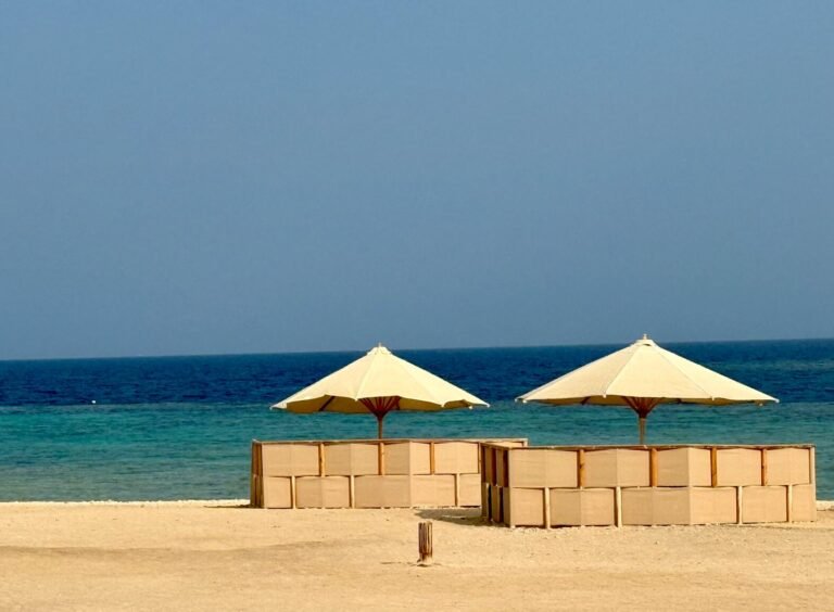 la baie de Marsa Nakari