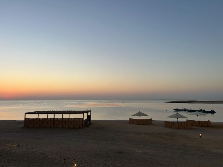 Le Shala face à la mer